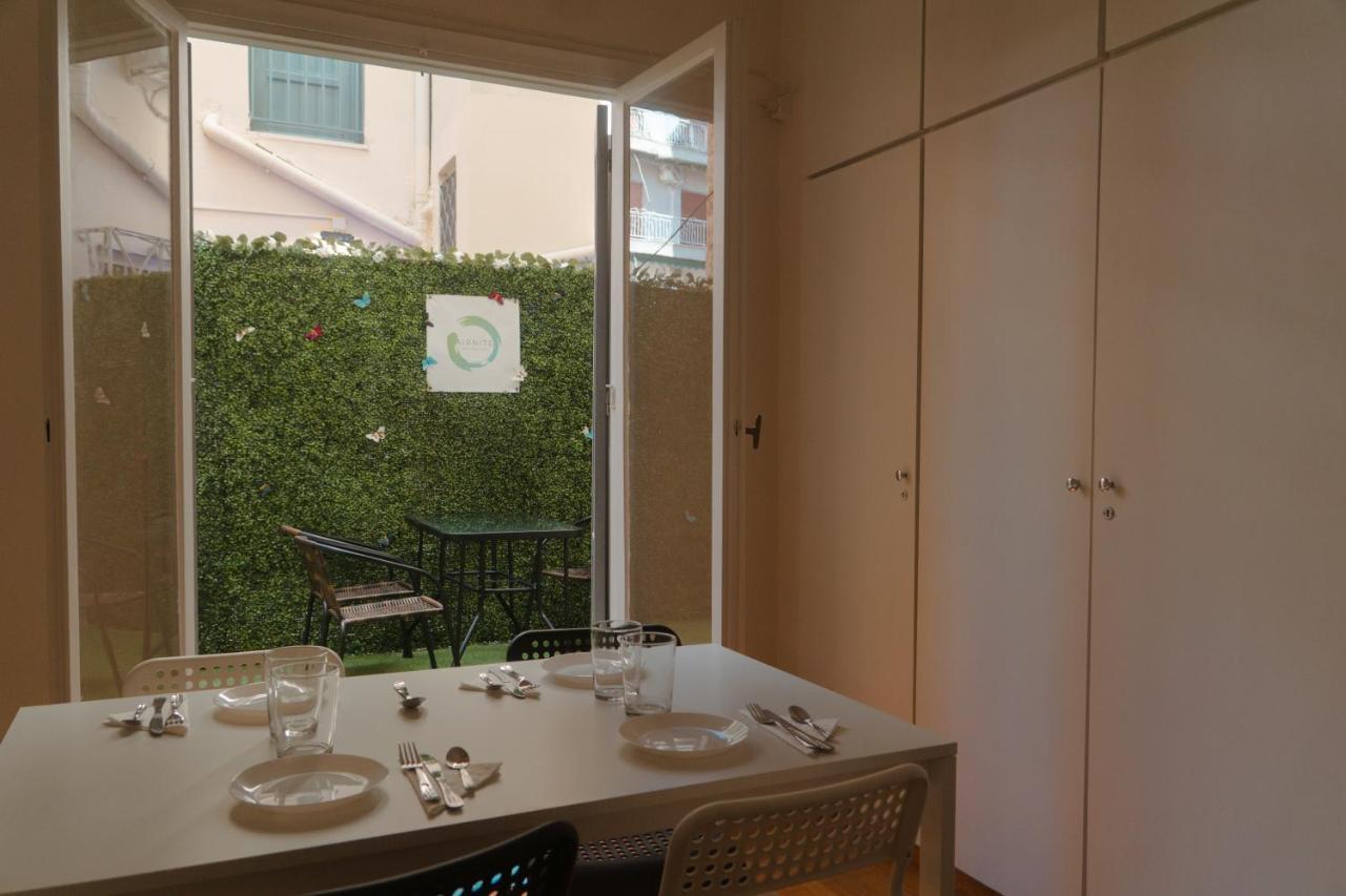 Apartment In Center Of Афіни Екстер'єр фото